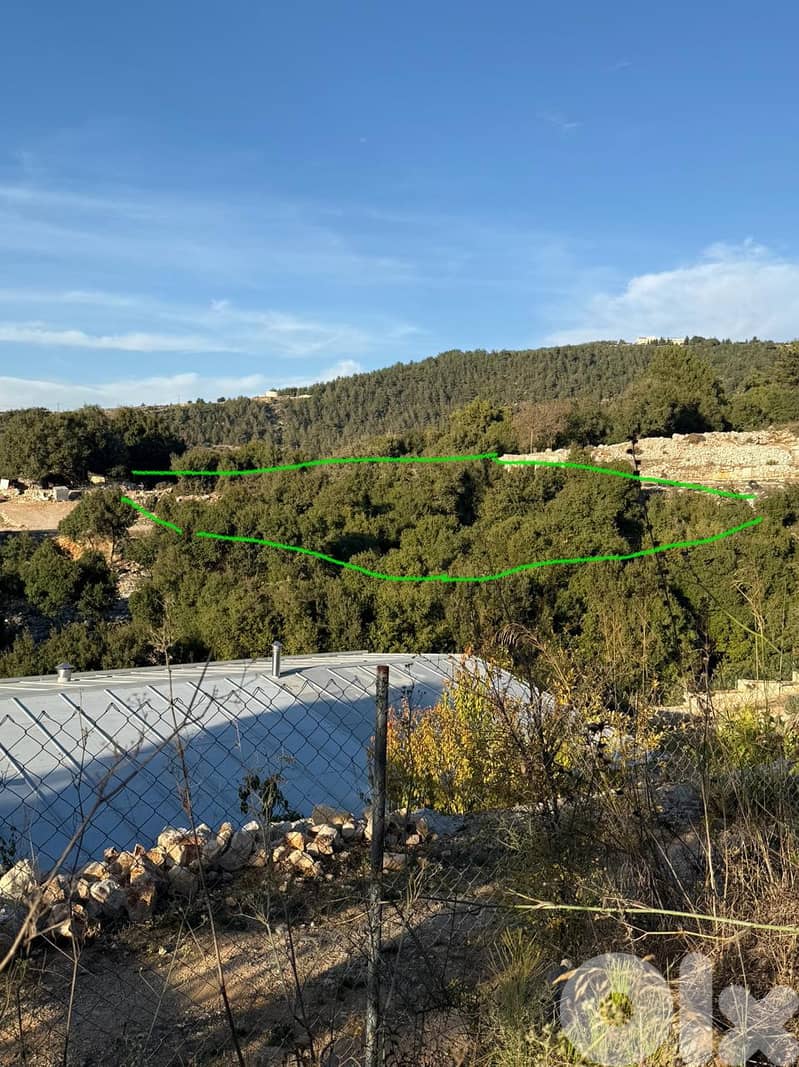 أرض في غدراس ٨٣٠ م 0