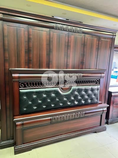 غرفة نوم ماليزية ملكية مستوردة شبه جديدة