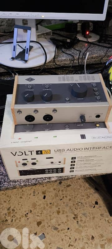 interface volt 476. new in box. 03602216.380$