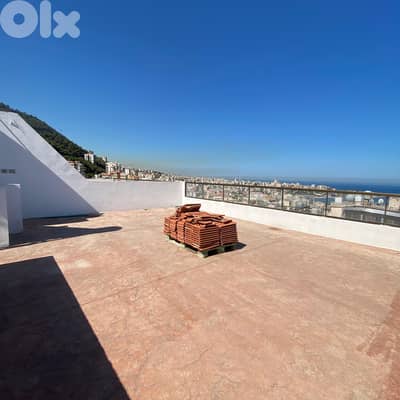 Duplex for sale in Haret Sakher -روف للبيع في حارة صخر