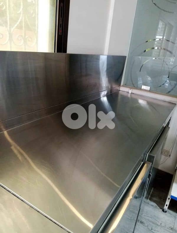 براد طاولة ستانلس نوعية جيده 1