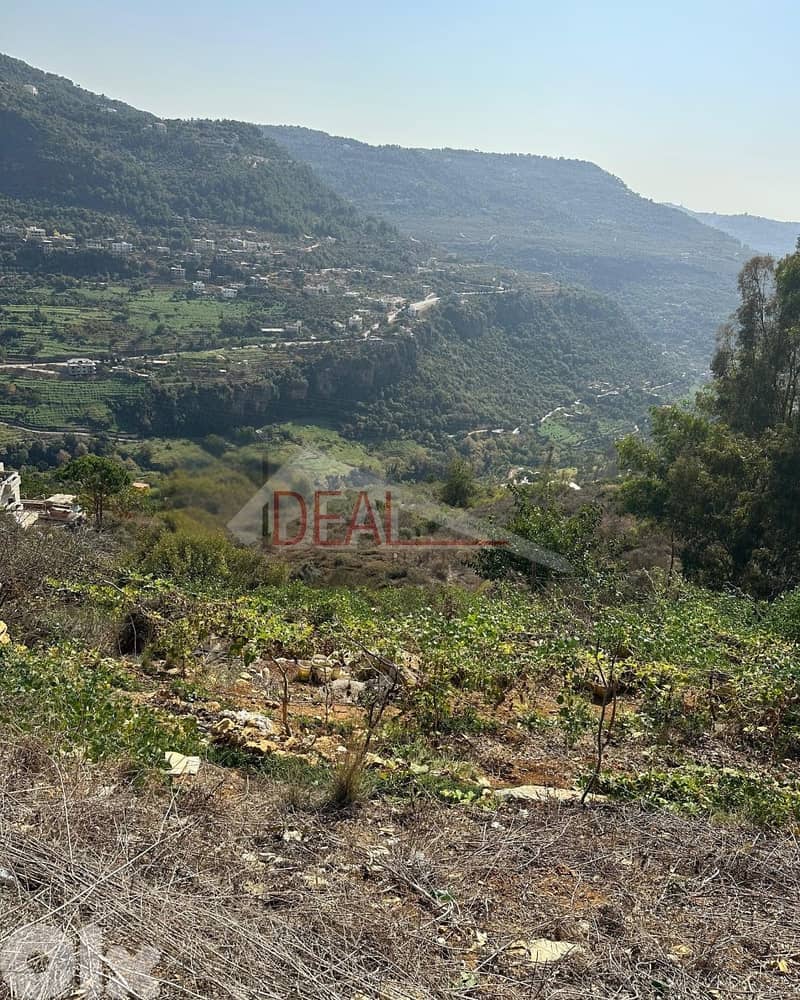 Land for sale in Deir al Qamar Chouf عقار للبيع في دير القمر الشوف 2
