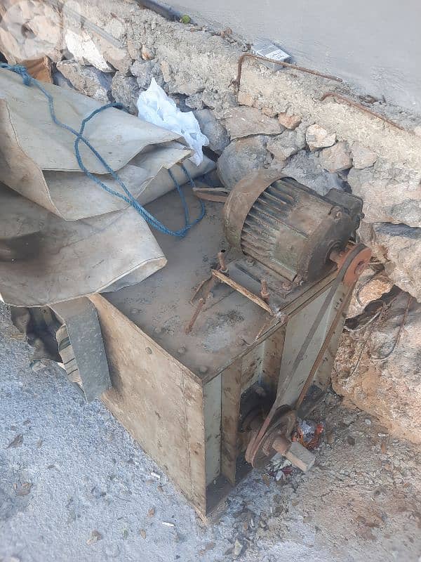 كراسي عدد ٢٠ و تربين ٢ فاز 2