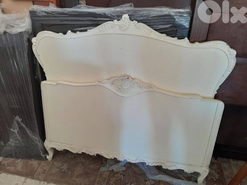 تخت مفرد ونص 0