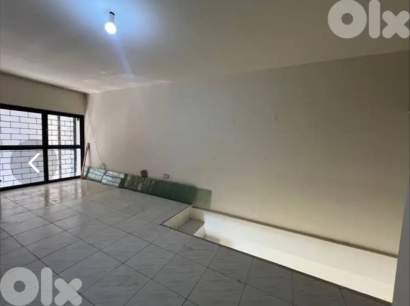 Prime Location Shop for rent 0