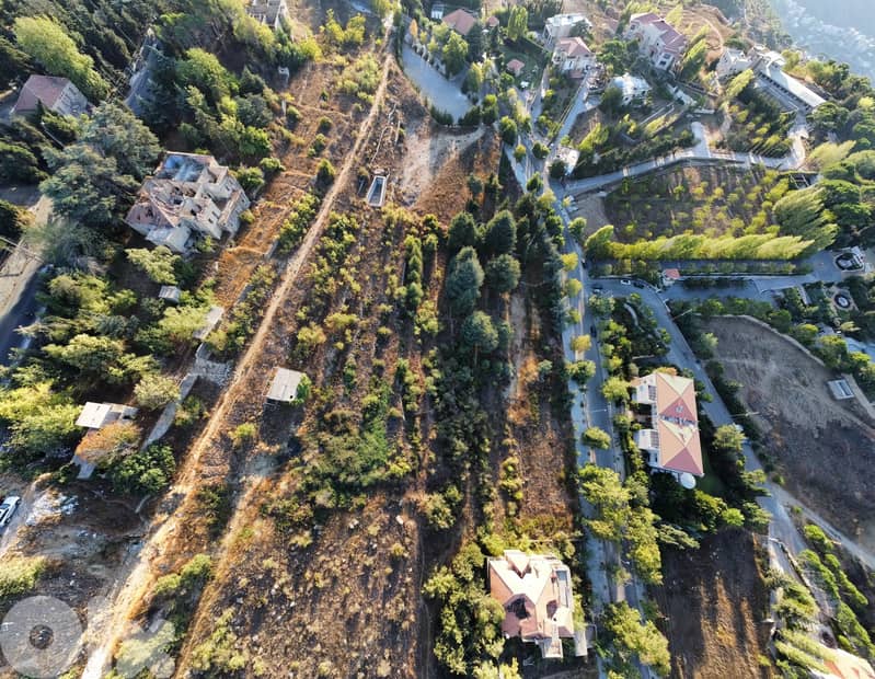 Premium Land for sale in Cornishe Sawfar, Aley ارض مميزة للبيع في صوفر 3