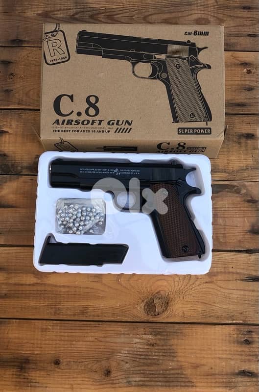 airsoft pistol/gun 0