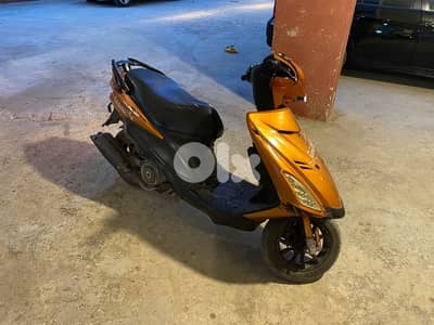 موتسيك v150 منفوضة و السعر قابل للنقاش