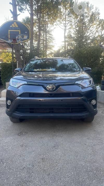 RAV 4 LE SUPER CLEAN