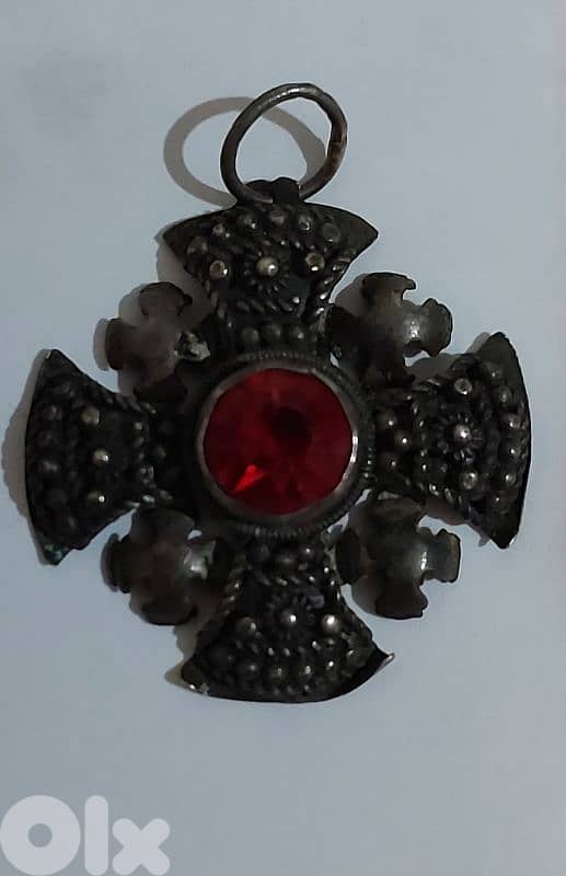 Silver Cross Ruby Sapphire Crusader Jerusalem  pendant 3 cm&  6.1 gram 0