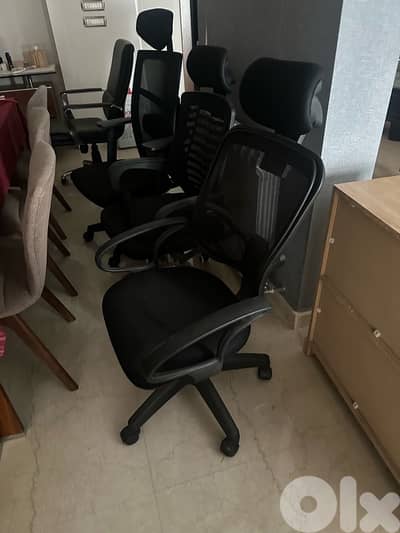 office chairs + desk for sale