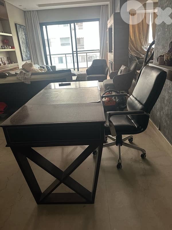 office chairs + desk for sale 4