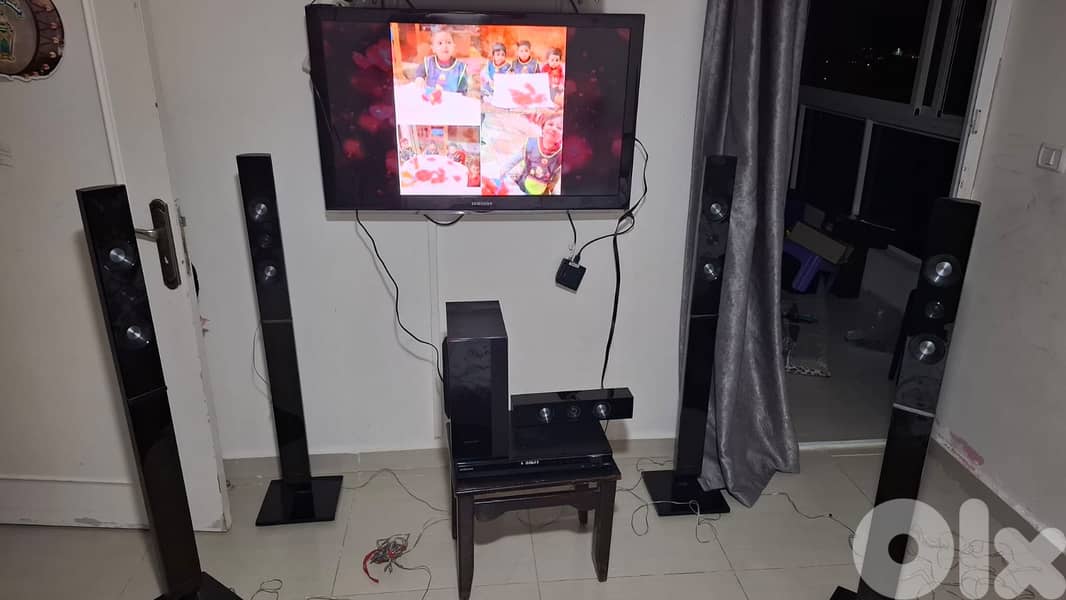 Samsung Surround System for Sale 0