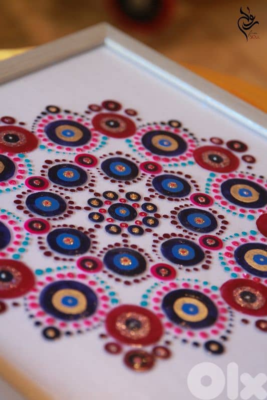 hand painted mandala on glass 4