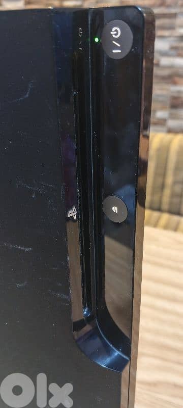 PS3 Slim Moded With accessories 1