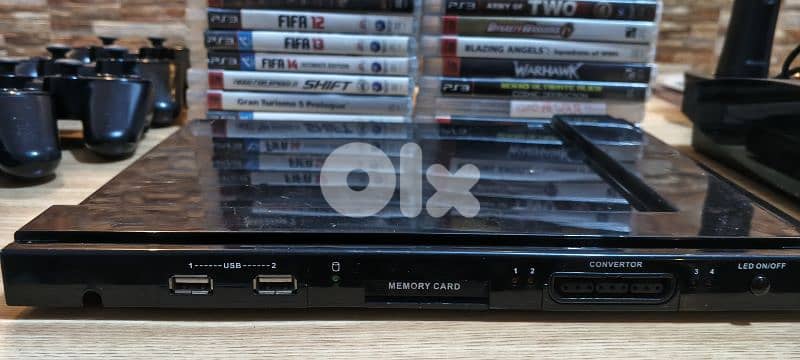 PS3 Slim Moded With accessories 12