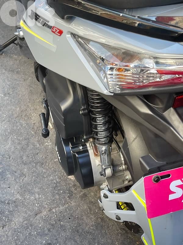 jet 200cc used like new 3