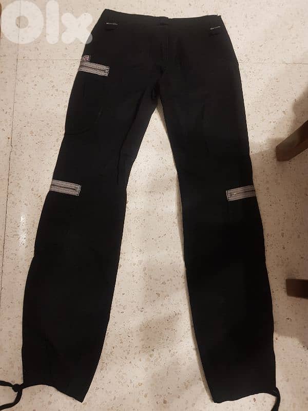 pantalon black brand cimarron used once size small 1