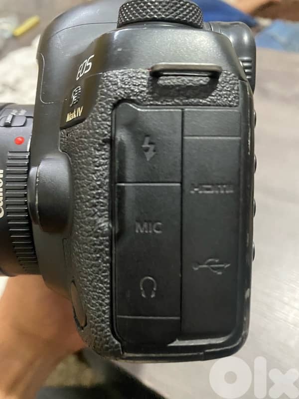 canon 5d mark iv camera + lens 75-300 3