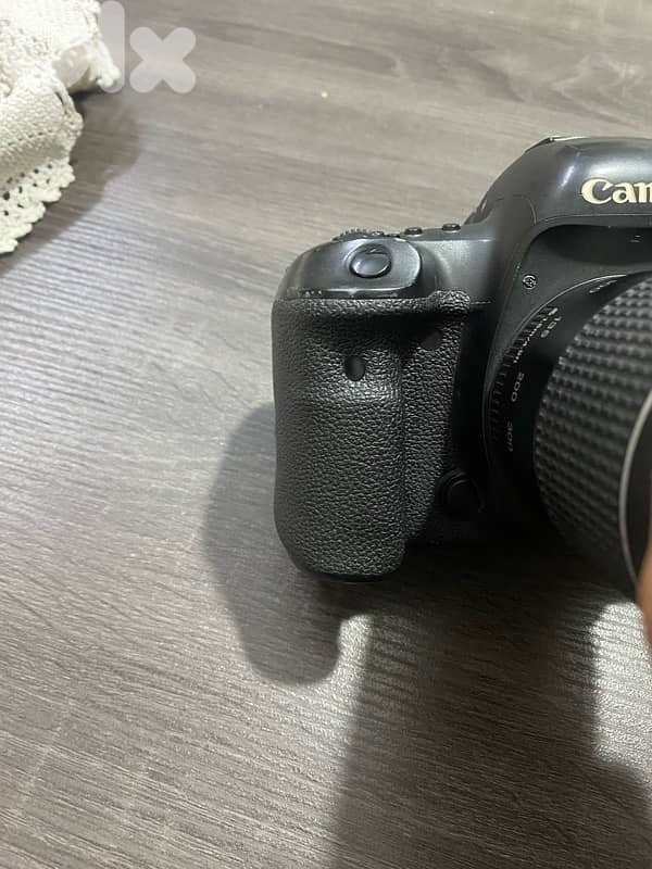 canon 5d mark iv camera + lens 75-300 5