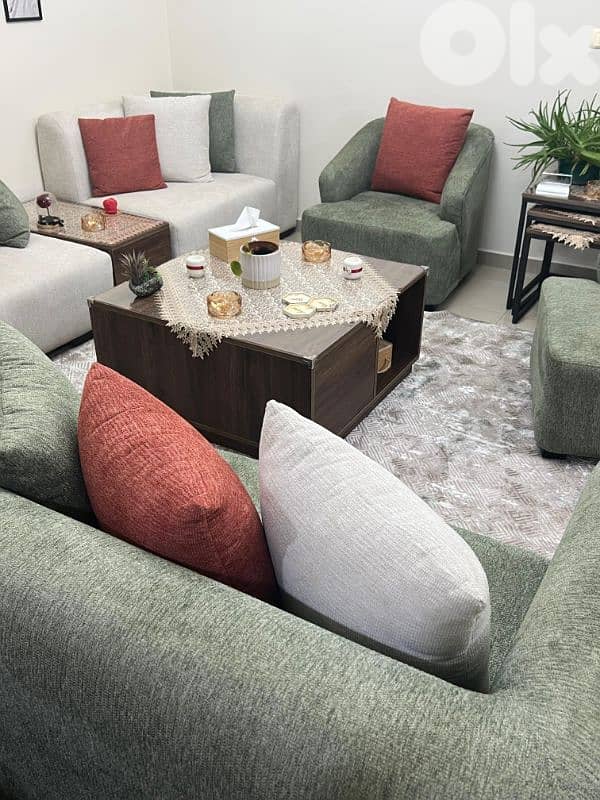 Salon and dining Room For Sale 13