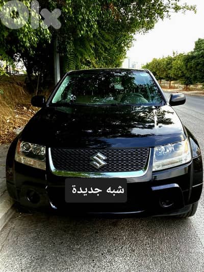 2011 Suzuki Grand Vitara 4WD 4cyld  سيارة قمة النظافة