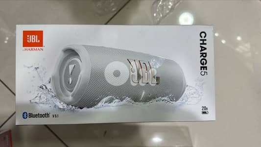 Jbl charge 5 White