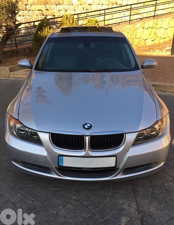 Bmw E90 328i 2007 automatic, silver on black very clean 0