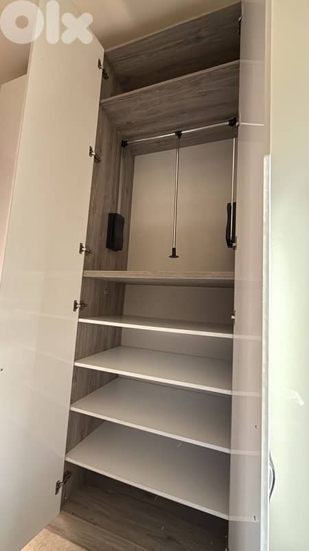 غرفة نوم كاملة للسقف مع فرشة طبية 3