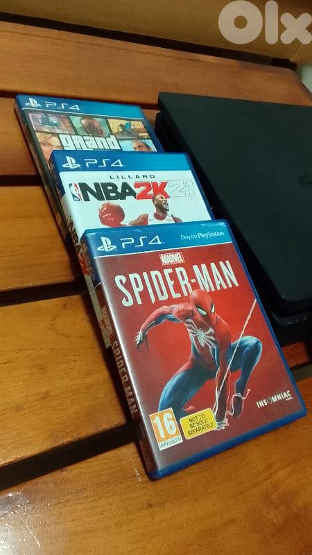 PS4 Brand New + Games 2