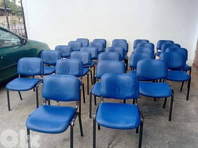 كراسي اوروبي شبه جديد 20$ كرسي