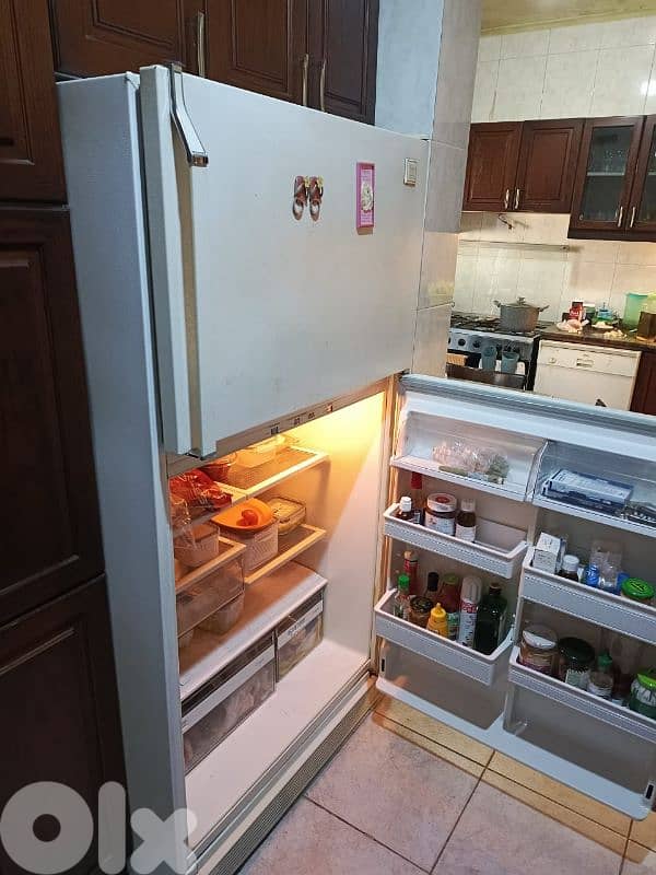 whirpool refrigerator 1