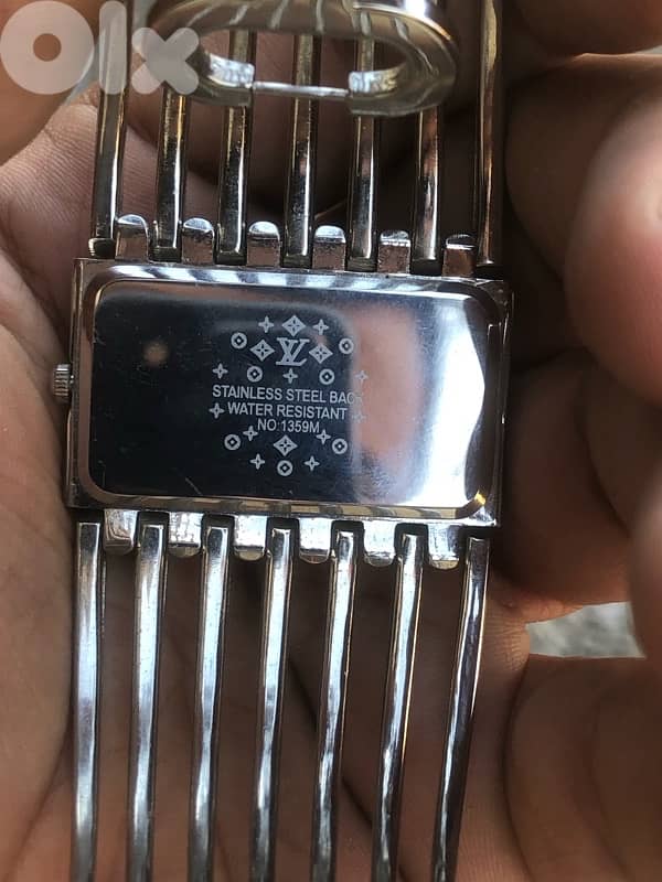 لويس فيتون 2