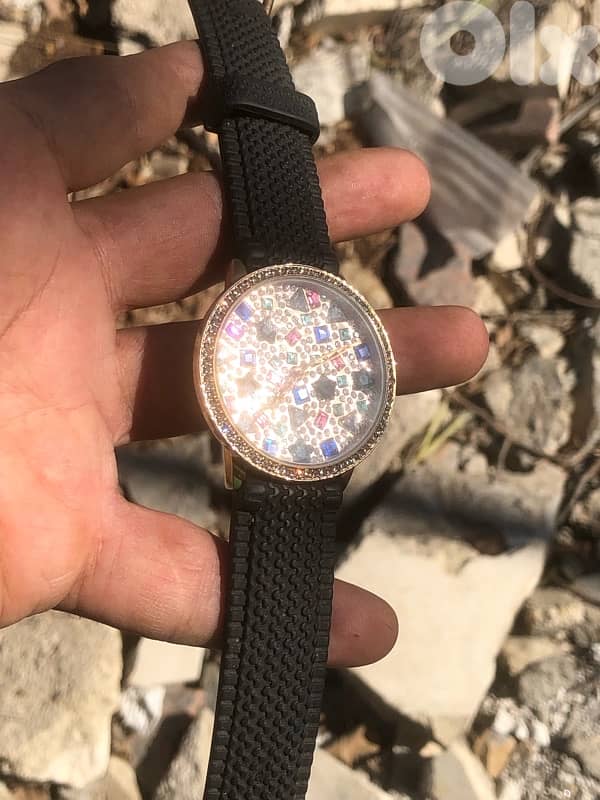 ساعه كريستال 1