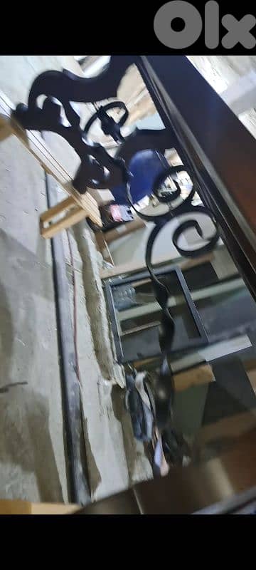 طاولة طعام 1