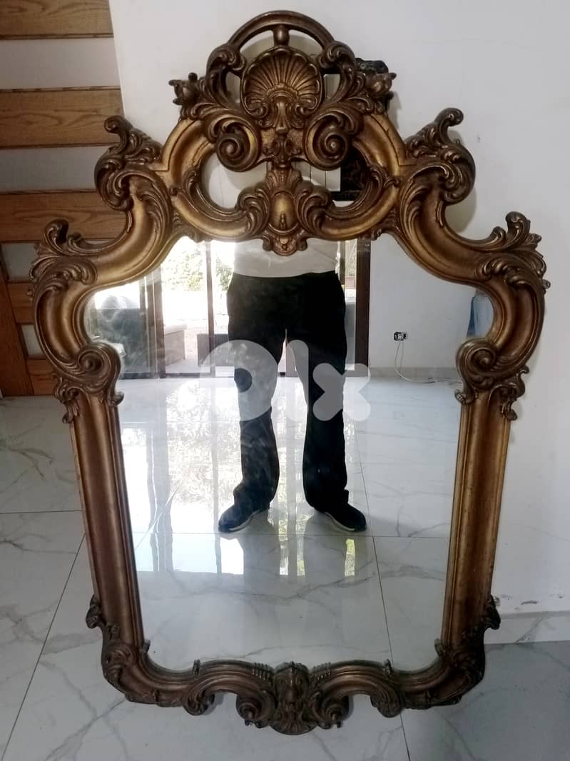 Mirror from the 1970s 0