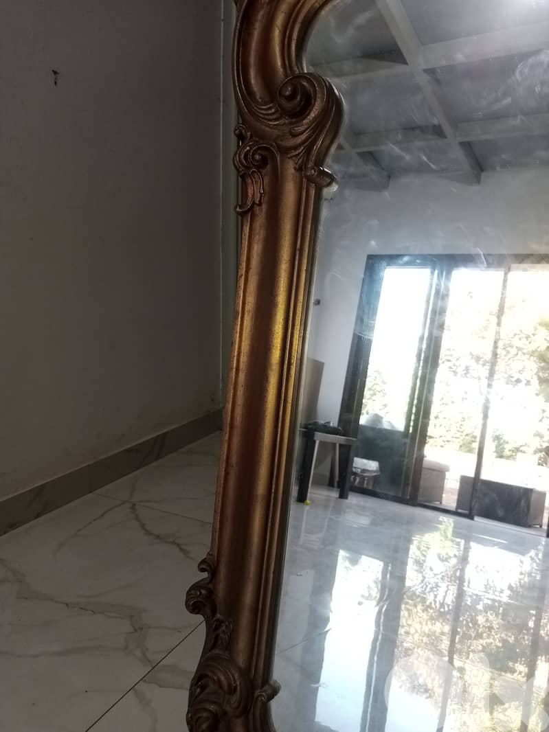 Mirror from the 1970s 5