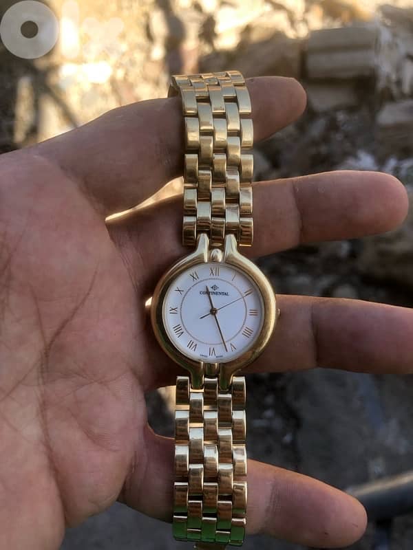 كونتينتال سويسري 4