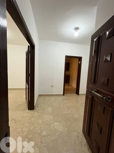 Apartment for sale in Zarif -شقة للبيع في الظريف