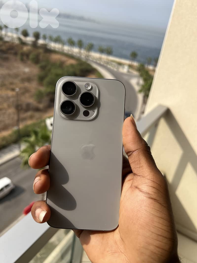 iPhone 15 pro 256gb 1