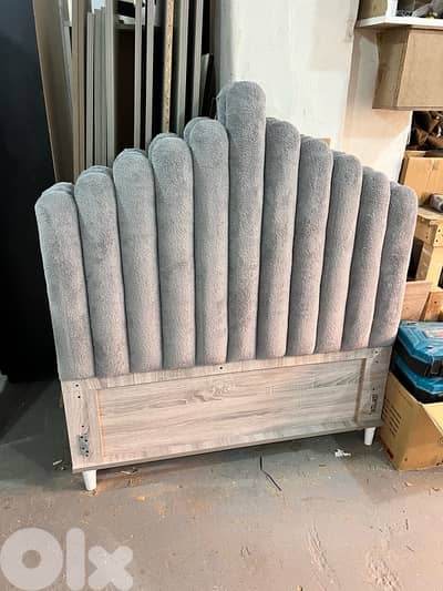 تخت مفرد ونص منجد جديد من المعمل بافضل الاسعار