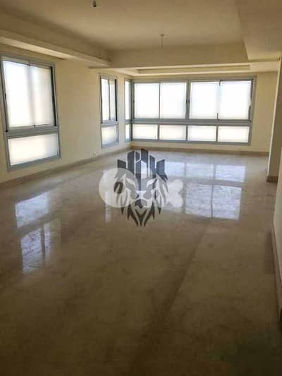 SPACIOUS APT IN TALLET EL KHAYAT PRIME (250SQ) 3 BEDROOMS , (BT-1291)