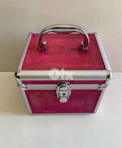 makeup or jewelry box