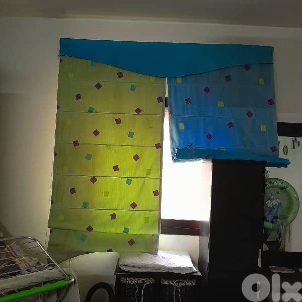 صالونان برادي  طاولة كبيرة و ٢ صغار  ثريات ولمبات 15