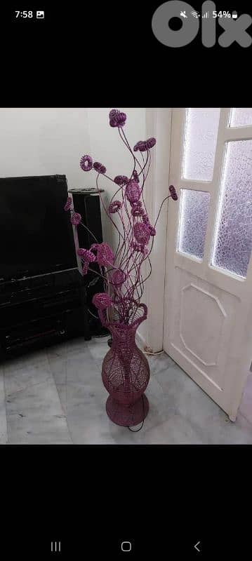 صالونان برادي  طاولة كبيرة و ٢ صغار  ثريات ولمبات 19