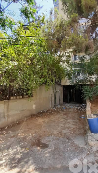 200m WAREHOUSE FOR RENT ADONIS