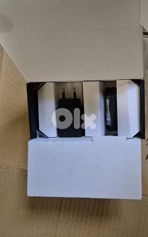 موبايل موتوريلا e13 غير مستعمل 1