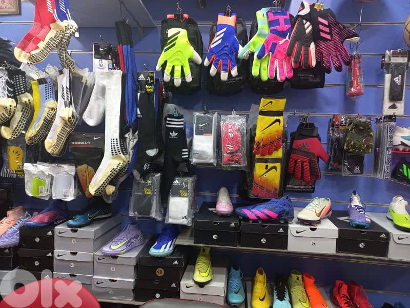 football and gloves shoes original اسبدرينات فوتبول حذاء كرة قدم 0