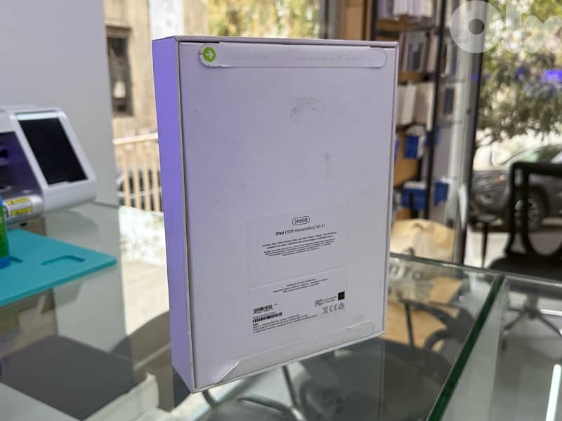 IPad 11 256Gb Brand new sealed With apple warranty 1