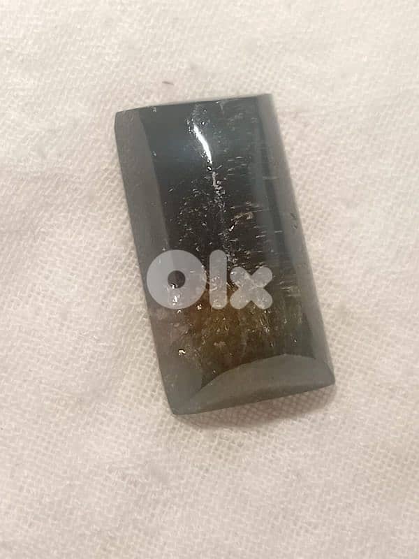 حجر تورمالين طبيعي افريقي 3